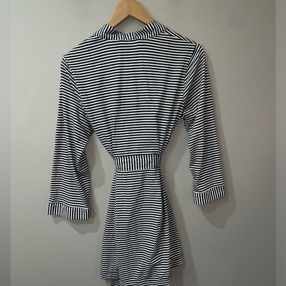 DAMAGED Kate Spade Robe - Picture 4 of 7